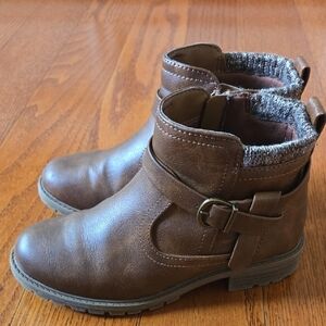 Wonder Nation Brown Ankle Boots with Knit Trim